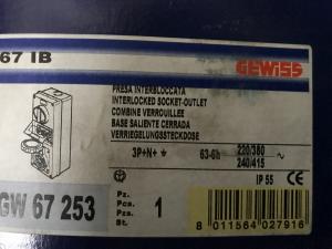 PRESA INTERBLOCCATA GEWISS 380V  GW67253 (Fallimenti)